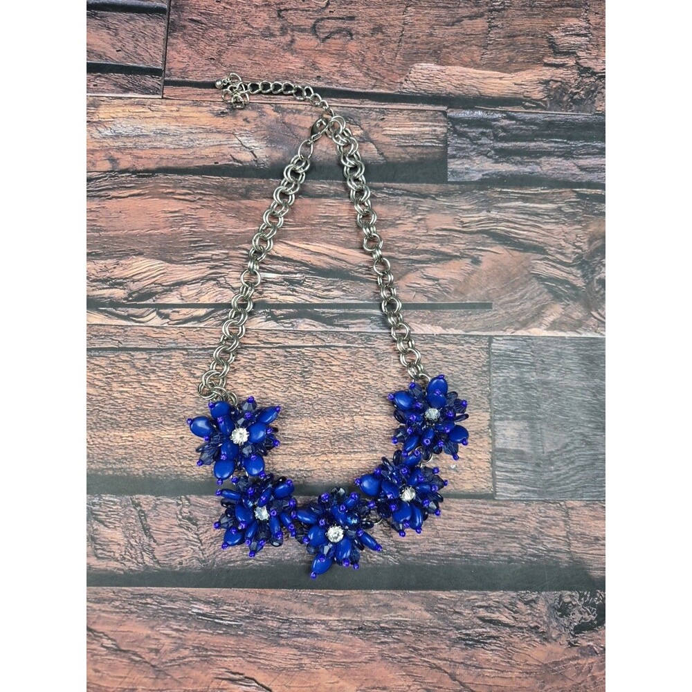 Vtg Lucite Flower Cluster Necklace Blue Crystal‎ Silver Tone 17–19" Cottagecore - Picture 4 of 14